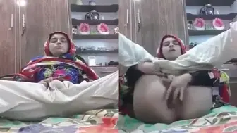 Salwar Niche Kar Chut Ragadti Paki Muslim Girl